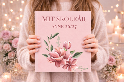 Skoleårsbok for unge – innbundet minnebok med vennsider (Magnolia)